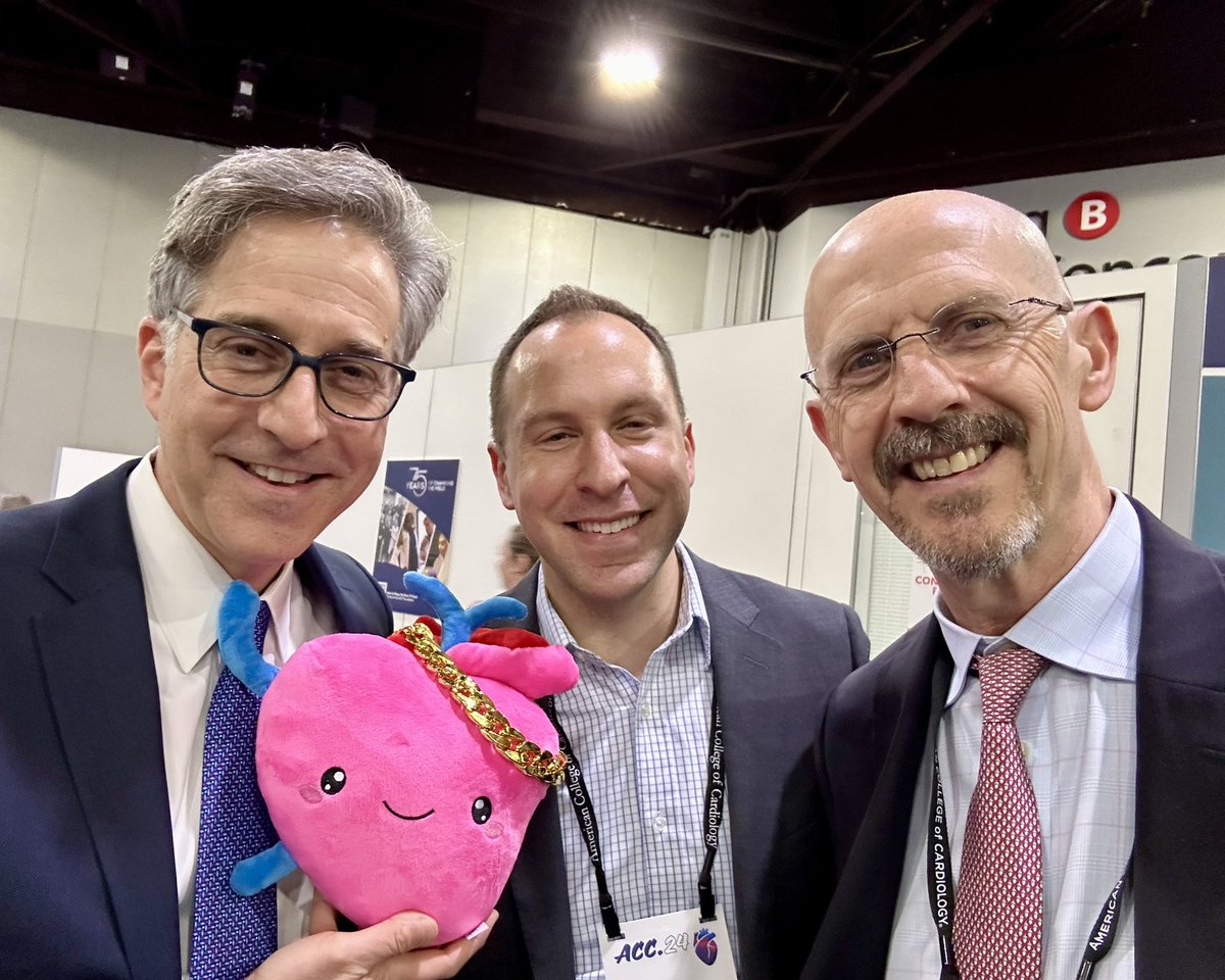 Mission: Accomplished — I found #BlingArtie 🫀 at #ACC24 !! 👏 👏 on an amazing start to the meeting @DougDrachmanMD @KBerlacher @kim_guibone + team