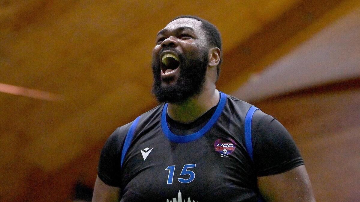 Oficialtorosbbc's tweet photo. 👀 Elijah Tillman está listo para su primera temporada en Sudamérica. 

👇 En el link de abajo podrás leer sus declaraciones y encontrar imágenes. 

🔗: https://t.co/P2vZ5cpavp. https://t.co/0XIjBNADeR