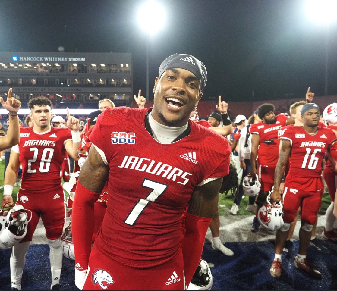 Jaden “JB” Barnes (@jadenbco25) on Twitter photo Blessed! South Alabama Offered! <a href="/PerfektKraftLLC/">Perfekt Kraft ⚡️</a>
<a href="/CoachPPetrino/">Paul Petrino</a>
<a href="/CoachK_Skierski/">Kyle Skierski</a>
<a href="/DrewDunnUSA/">Drew Dunn</a>
<a href="/COACHJEDKENNEDY/">Jed Kennedy</a>
<a href="/DHScoachjones_/">Justin Jones</a>
<a href="/DothanWolvesFB/">Dothan Wolves Football</a> Blessed! South Alabama Offered! <a href="/PerfektKraftLLC/">Perfekt Kraft ⚡️</a>
<a href="/CoachPPetrino/">Paul Petrino</a>
<a href="/CoachK_Skierski/">Kyle Skierski</a>
<a href="/DrewDunnUSA/">Drew Dunn</a>
<a href="/COACHJEDKENNEDY/">Jed Kennedy</a>
<a href="/DHScoachjones_/">Justin Jones</a>
<a href="/DothanWolvesFB/">Dothan Wolves Football</a>