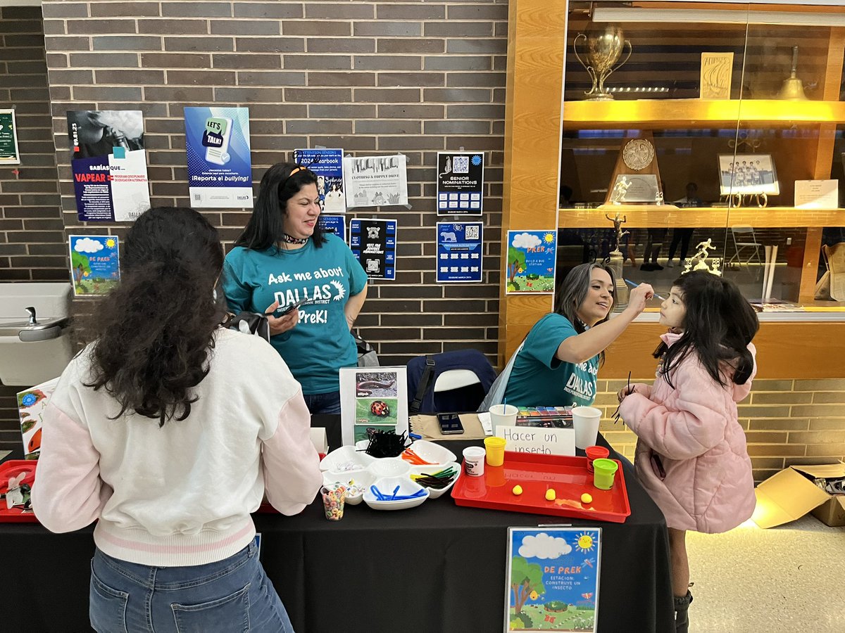 ⭐️PreK Enrollment is happening now at Adamson HS. There is still time to join us! We are here until 2:00! Our next event will be on Saturday, April 20th at Lange MS. @MurilloDebbie1 @DrElenaSHill @StartsWithPrek @ICanReadDallas