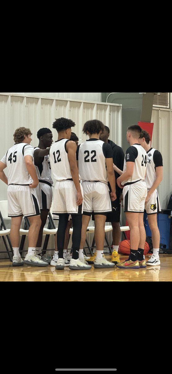 Brent Freeman (@brent_freeman33) on Twitter photo Game 1 <a href="/PrepHoopsOK/">Prep Hoops Oklahoma</a> #PHGrindregionkickoff vs Union 17u , got the early morning win. Leading the way was <a href="/TheKobeFreeman/">𝓚𝓸𝓫𝓮 𝓕𝓻𝓮𝓮𝓶𝓪𝓷</a> 22pts 5asst 8Rebs, followed by <a href="/BrettHowry/">Brett Howry</a> 21pts (7) 3’s <a href="/IsaiahAmous/">Isaiah Amous</a> 16pts &10Rebs & <a href="/BjRandle1/">Braydan Randle</a> 10pts 10Rebs. <a href="/swoods3636/">Sutton Woods</a> 7pts, 7Rebs, 4asst <a href="/PHCircuit/">Prep Hoops Circuit 🏀</a> Game 1 <a href="/PrepHoopsOK/">Prep Hoops Oklahoma</a> #PHGrindregionkickoff vs Union 17u , got the early morning win. Leading the way was <a href="/TheKobeFreeman/">𝓚𝓸𝓫𝓮 𝓕𝓻𝓮𝓮𝓶𝓪𝓷</a> 22pts 5asst 8Rebs, followed by <a href="/BrettHowry/">Brett Howry</a> 21pts (7) 3’s <a href="/IsaiahAmous/">Isaiah Amous</a> 16pts &10Rebs & <a href="/BjRandle1/">Braydan Randle</a> 10pts 10Rebs. <a href="/swoods3636/">Sutton Woods</a> 7pts, 7Rebs, 4asst <a href="/PHCircuit/">Prep Hoops Circuit 🏀</a>
