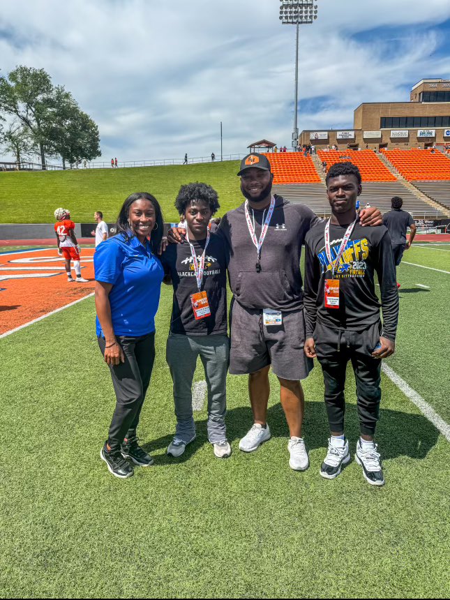 Thanks for the invite, I enjoyed being in Huntsville today!
@COACHJJ_SHSU @CoachCorn_SHSU @CoachCiB