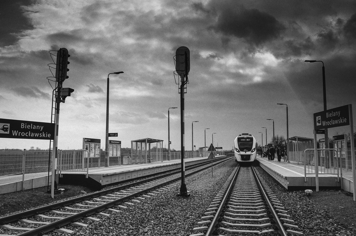 Bielany Wrocławskie rail station. Minolta XD7, 28 mm, Ilford FP4+. #believeinfilm #turpism