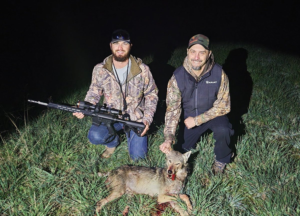 The coyotes in KY didn’t stand a chance against Staff Manager Todd Sellon & Logan Dennison, with an assist from some night vision! 

#fallobsession #fallobsessed #predatorcontrol #predatorhunting #coyote #coyotehunting #nightvision