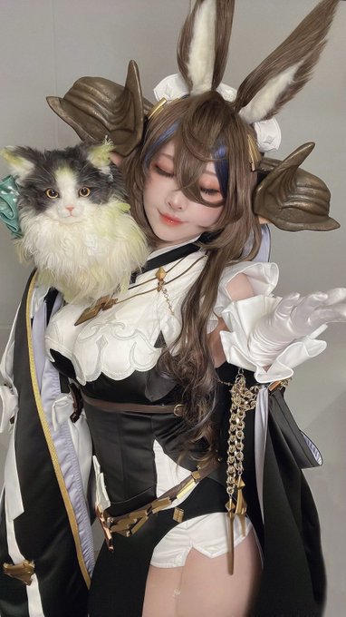 Twitterのコスプレ画像22