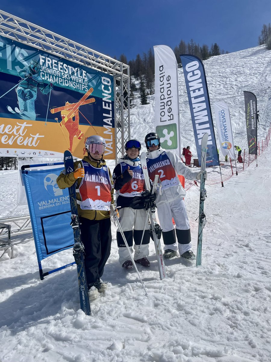 FIS Freestyle Junior World Championships Chiesa in Valmalenco 2024 - DUAL MOGULS Women 🥇 Kylie Kariotis 🇺🇸 🥈 Anastassiya Gorodko 🇰🇿 🥉 Yuma Taguchi 🇯🇵 Men 🥇 Ikkei Fujimura 🇯🇵 🥈 Daeyoon Jung 🇰🇷 🥉 Mateo Jeannesson 🇬🇧 #moguls