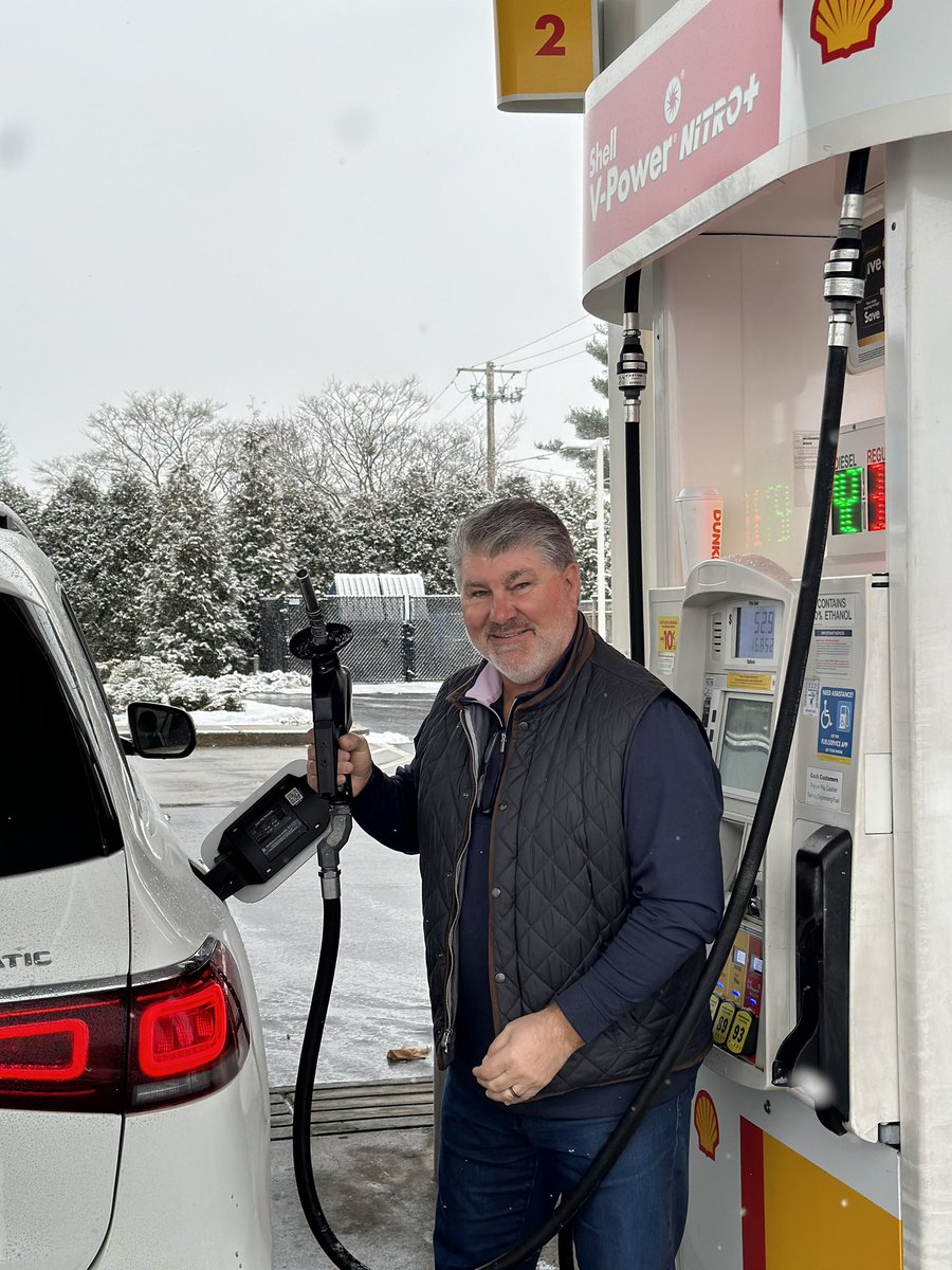 Ray Bourque tweet media