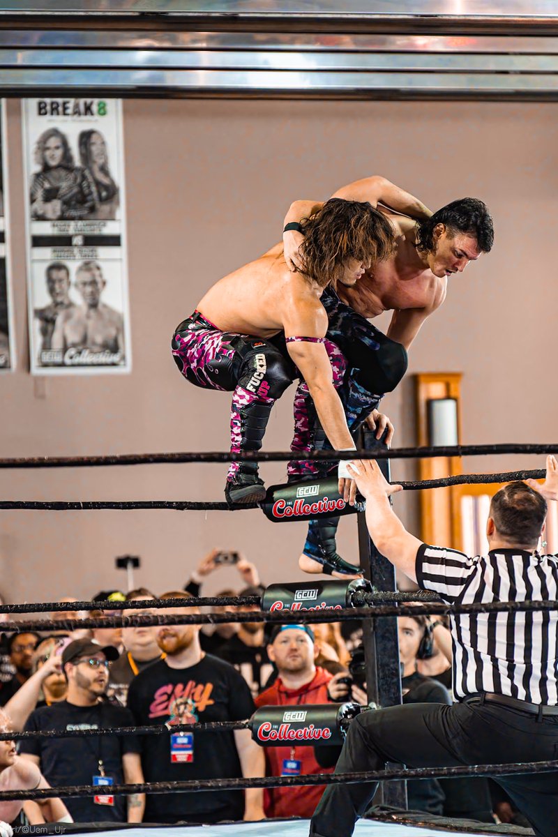 Uem_Ujr's tweet photo. 2024もふたりでわるふざけ

▶︎24.04.04
#defyNW #defycollective
#ddtpro #MAO 
#マイク・ベイリー #MikeBailey 
#限界マニアウィーク #MLX2017 https://t.co/JOlOHyvCKi