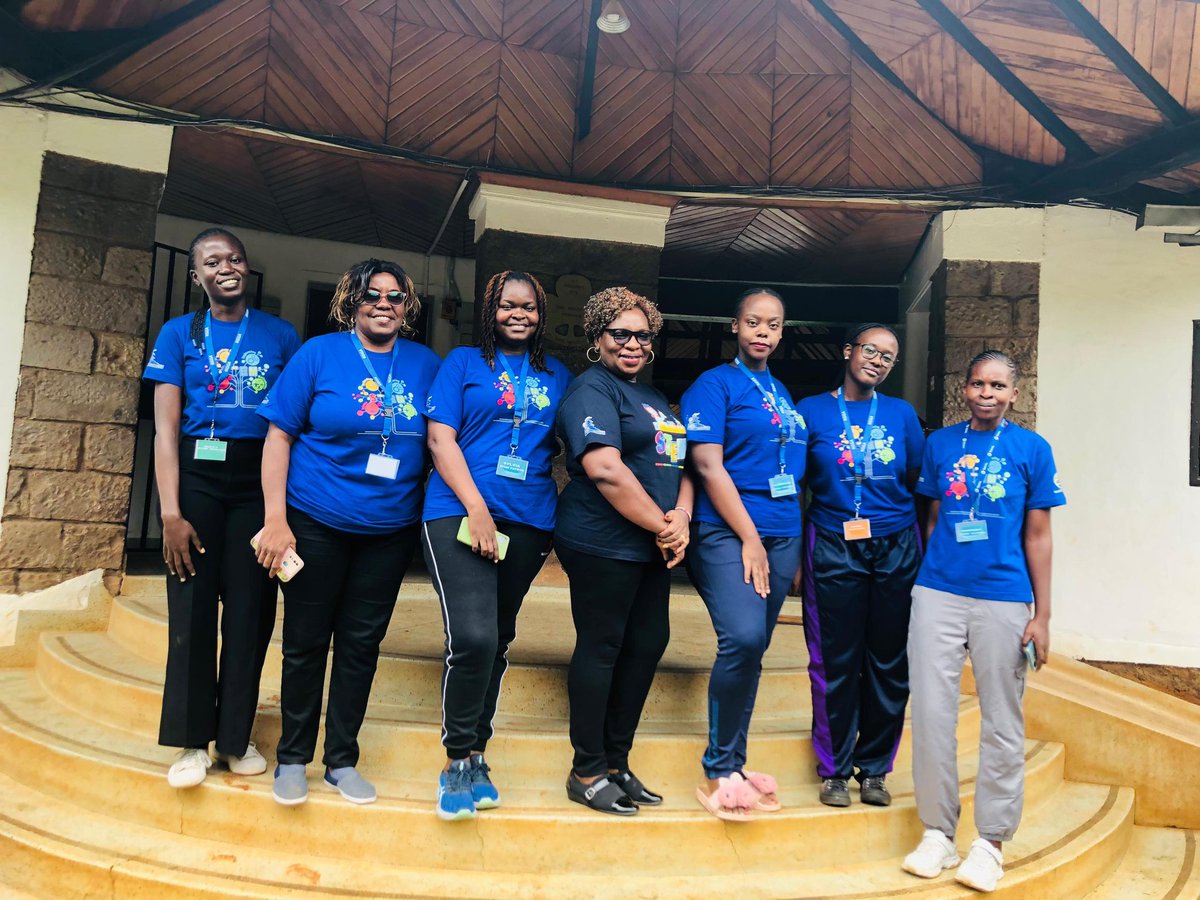 yessgirlskenya's tweet image. Being graced by the presence of the KGGA Programs and Training Manager, Madam Joyce Kariuki at the STEM Boot Camp, sharing her knowledge and experience with the girls🤩
#stemprojects #stemadvocacy
@wagggsworld @YessMovement @Norecno @WAGGGSAsiaPac @africa_region @KenyaGirlGuides