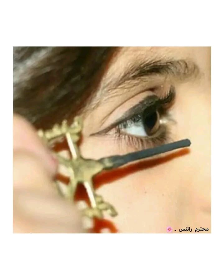 *سُرمہ سلائی کے بھاگ پر صدقے*__!!
*تیری آنکھیں جو روز چُومتی ہے*___!!🌸♥️
Good Evening🌙