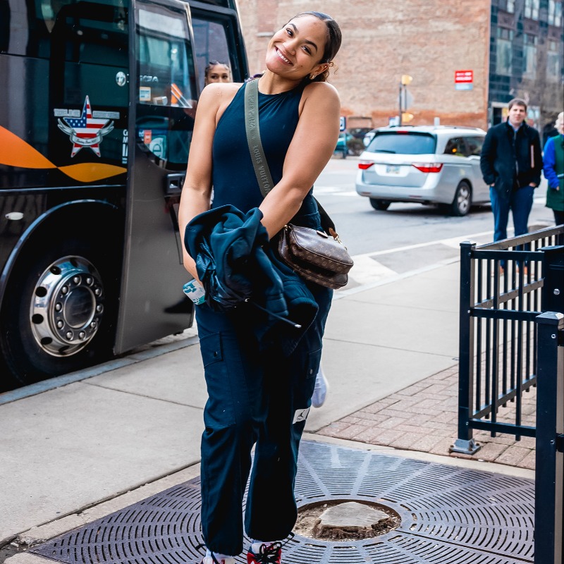 DePaulWBBHoops's tweet photo. Can't wait to watch you shine, @sheball5 ✨

Tune in to ESPN2 at 2:30 p.m. CT to watch Anaya compete in the Women's College All-Star Game! 

📸 @intersporthoops // @scottmayberry