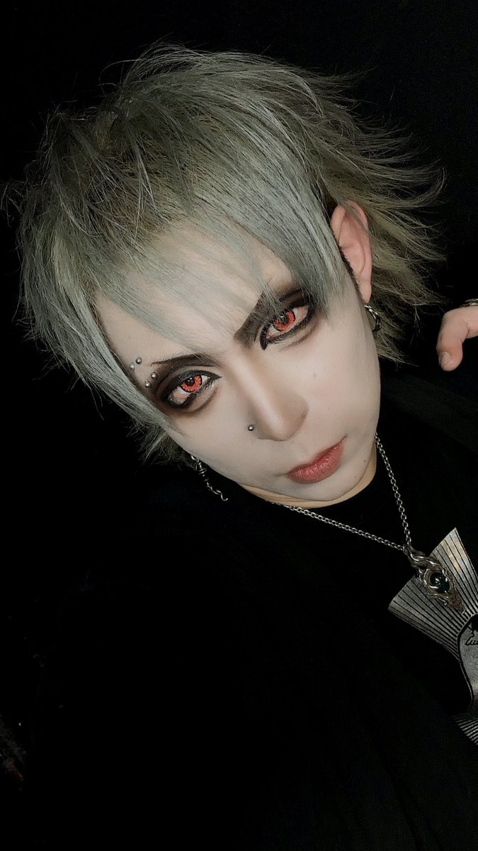 ore_wa_kazhi's tweet photo. 改めて昨日はシロセッションお疲れ様でした！
シロとはめちゃめちゃ久々の再会でNOAH君・GEN君とは初めて一緒にステージ立ったけど普通に楽しかった！
やっぱ音楽って素敵やね、機会合えばまた一緒にやれるといいな😄 https://t.co/l6Yt2m0p0j