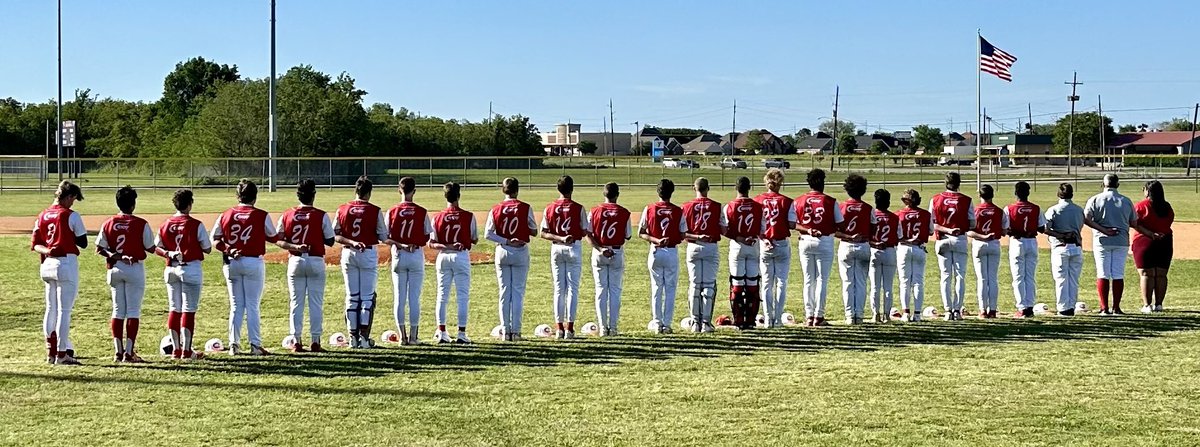 Feet together, right hand on your heart, left hand behind your back, hat on the ground. No talking, swaying, looking around.  Eyes on the flag the whole time. Be in uniform, stay in uniform.  

We can give respect for 1 minute of our disciplined time for our country. 

#SISU