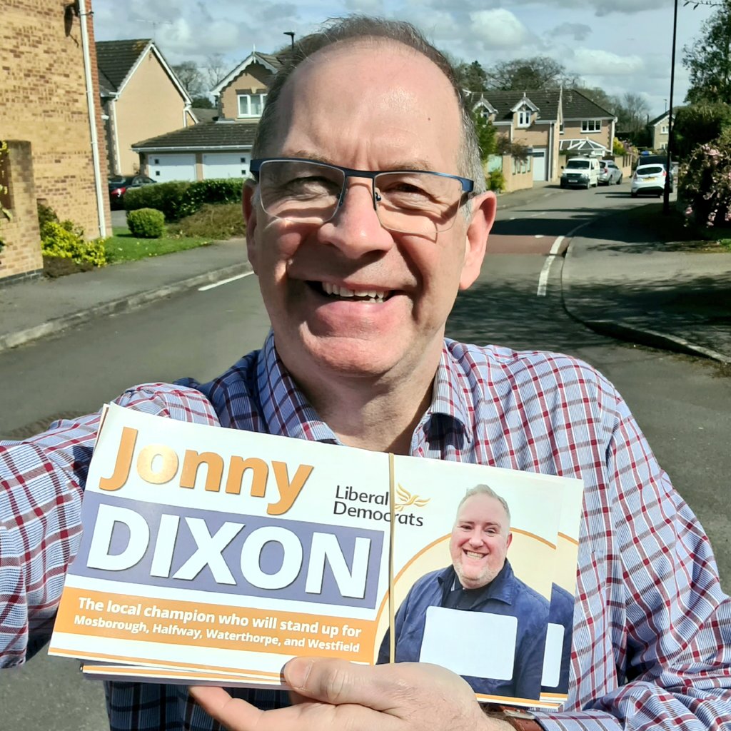 A sunny afternoon with  <a href="/SheffLibDems/">Sheffield Lib Dems</a> on the local election campaign to get hard working Lib Dem Cllrs elected in Sheffield, along with <a href="/HannahK_LD/">Hannah Kitching 🔶️</a> as the Liberal Democrat Mayor of South Yorkshire