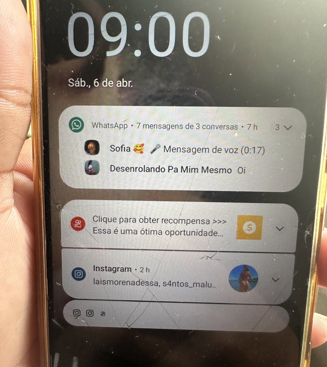 Peguei o telefone do meu filho de 13ANOS pra desligar o despertador,e dei de cara com isso aí ó🤡
Obs:ele apaga todas as conversas do WhatsApp,até as comigo agora sei o pq.
Sonso d+
“Desenrolando pa mim mesmo”🤦🏾‍♀️