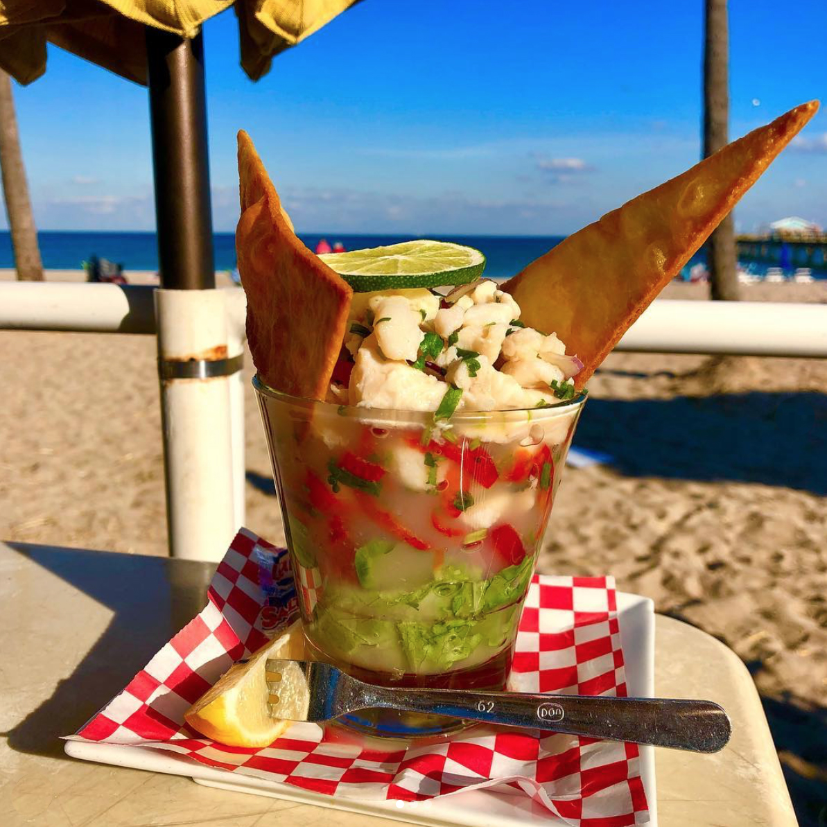 Seaside Saturday! 🌊☀️ We’ve got beautiful weather, good food and excellent live music going on all day today! 🌺🍹🌴 #freshceviche#dailyspecials #livemusic #islandvibes#ftlauderdale #lbts #arubabeachcafe