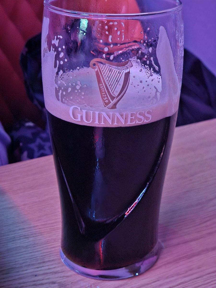 the last time I tried @GuinnessIreland I was 18 and thought it was disgusting! Almost 24 years later it is a reminder of how taste and opinion can change. I'm still not a big fan of olives though!