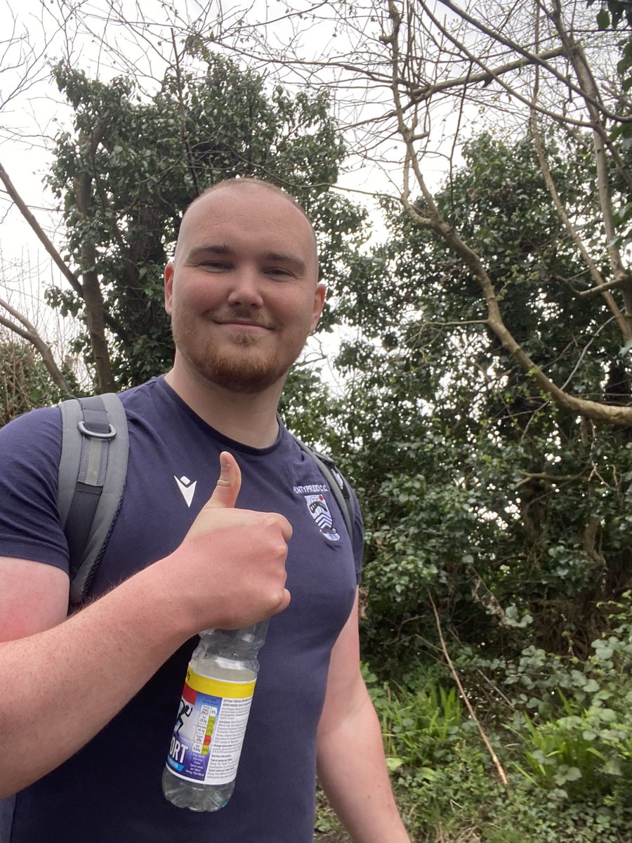 He’s gone and done it!! 🪒 Our very own 1st Team Player Rowan has gone the extra mile to shave his head to raise even more funds for #Walkinginthevalleys The extra donations took us over our target. Massive thank you to Rowan for being a legend 💪🏼😂 #bravedtheshave