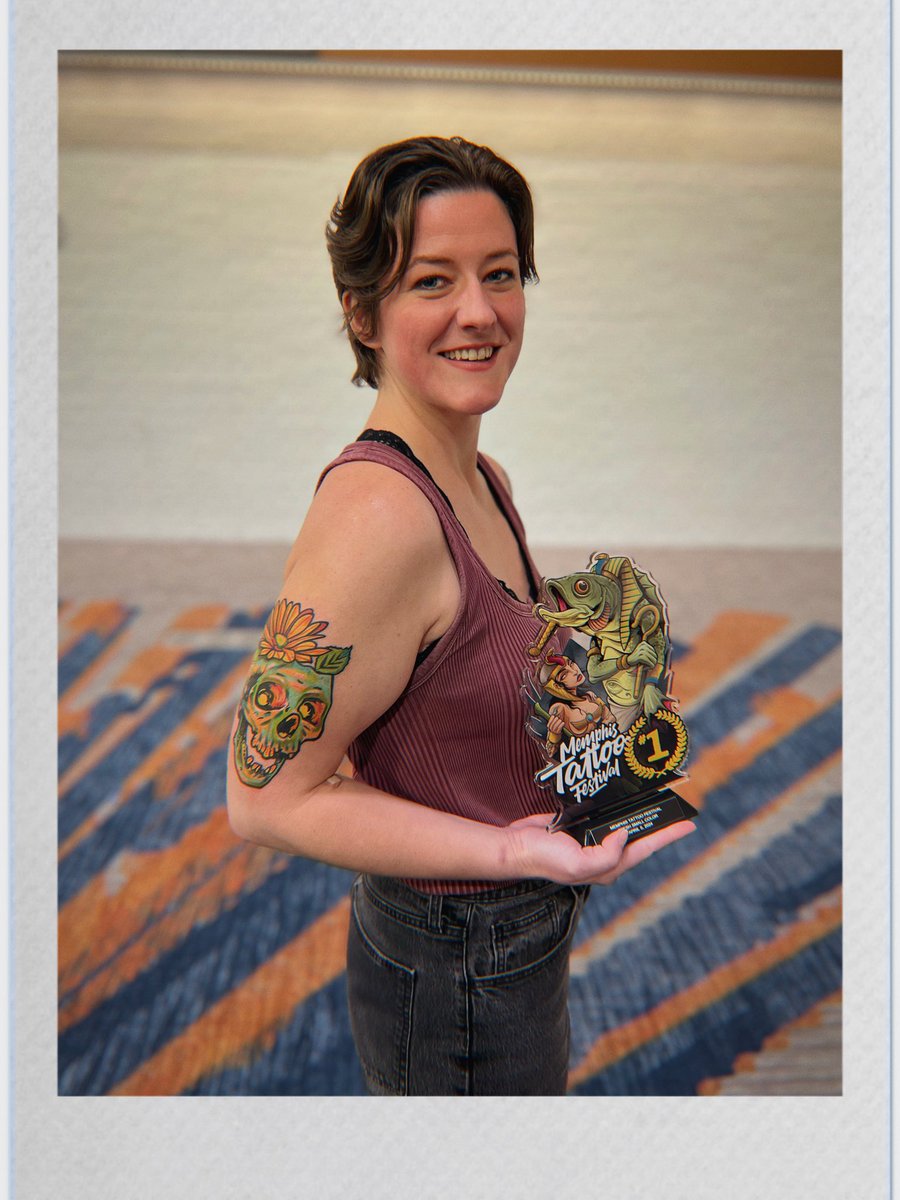 AnthonyInkCo's tweet photo. Took first place best fresh color @memphistattoofestival with this floral skull design based on one of my mock-ups. Thanks to my client for hanging in there through the saturation of this piece. 🏆#colortattoo #memphistattoofestival #memphistattooartist #mississippitattooartist https://t.co/g2dYHbkeX7