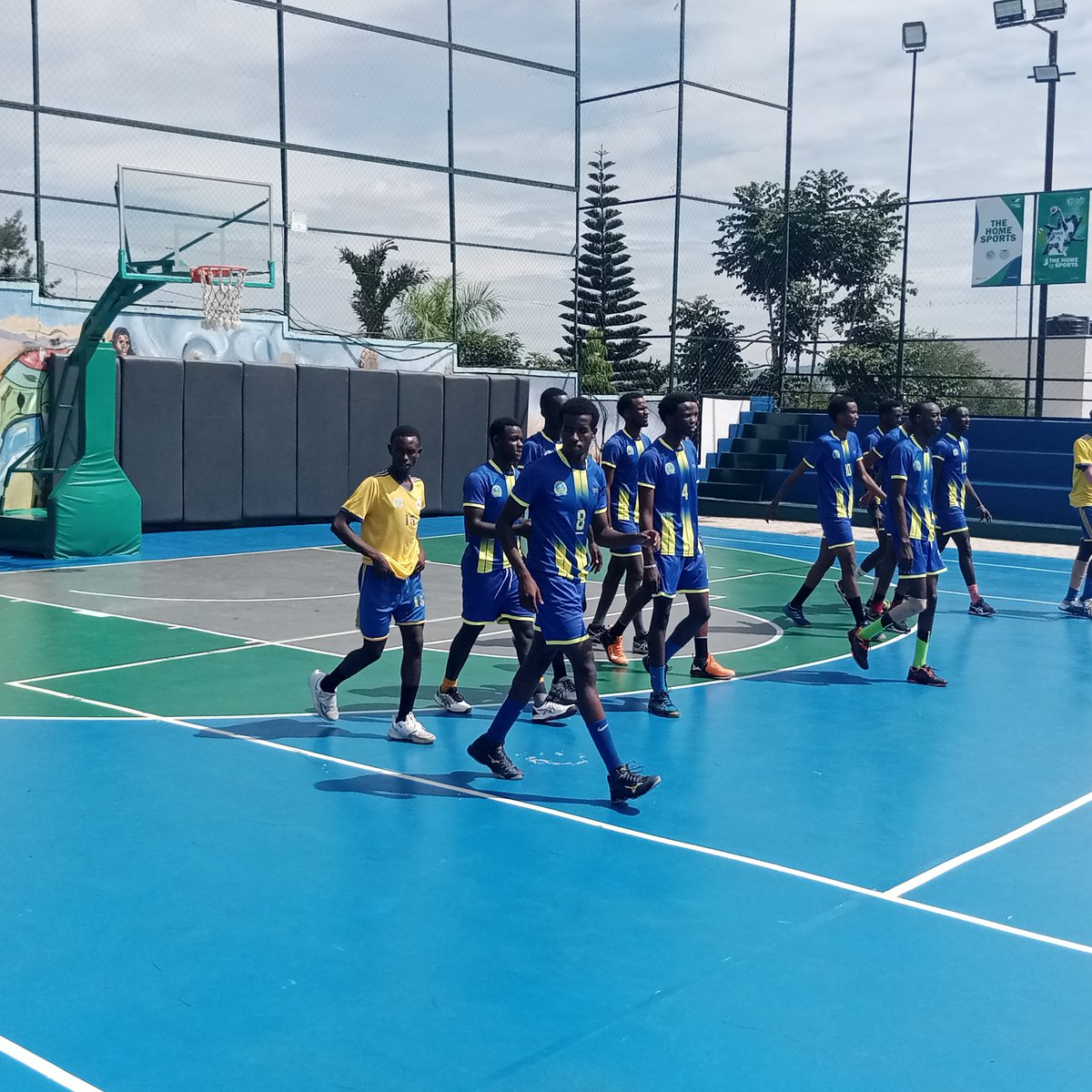 KVC_Capa's tweet photo. We are at @Kepler_Sports ground for #FRVBSerieA2024 #PhaseII #RoundVII against #KeplerVC @Rw_Volleyball @CityofKigali @CavbZone5 @ruterafernand https://t.co/AmWZp1Oida