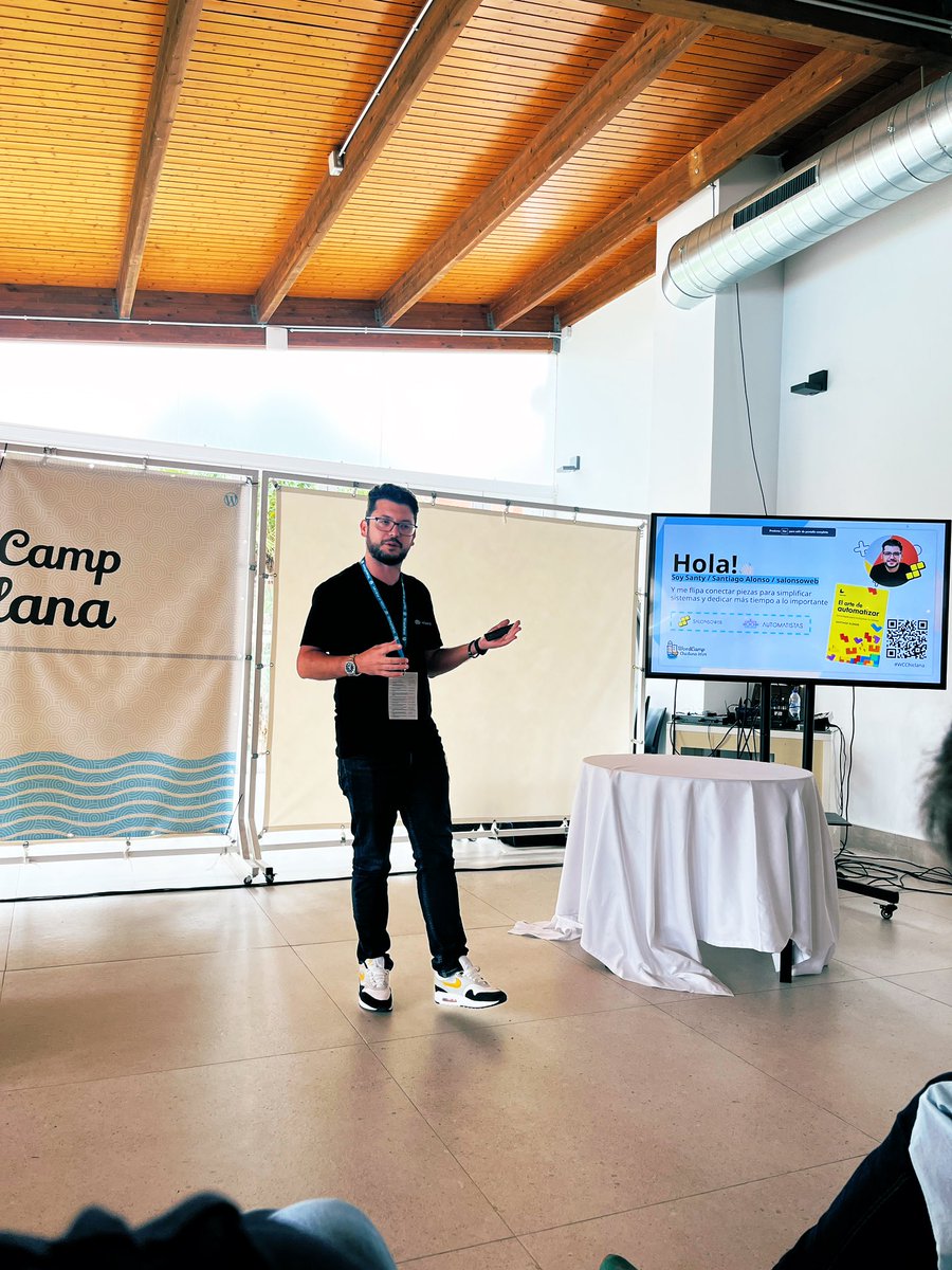 ¿Y tú cómo haces para crear tanto contenido? 
Pues <a href="/salonsoweb/">Santiago Alonso</a> nos cuenta sus secretos. 

#WCChiclana