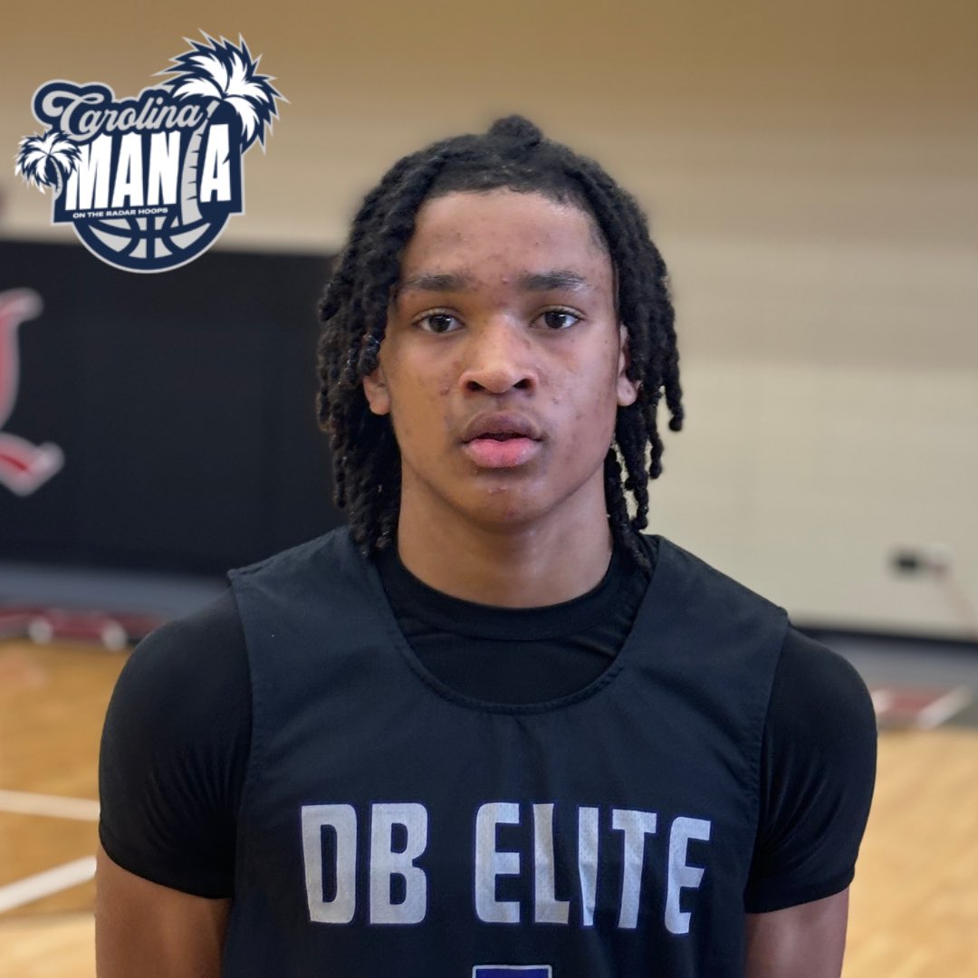 CamRickersHoops's tweet photo. Anthony Roberts’ defensive impact was the difference in DB Elite 15u’s win over Garner Road this morning. He was constantly disrupting passing lanes and blocking shots, a few dimes and dunks in transition as well.

@ajroberts_ https://t.co/FSJOOgRu5V