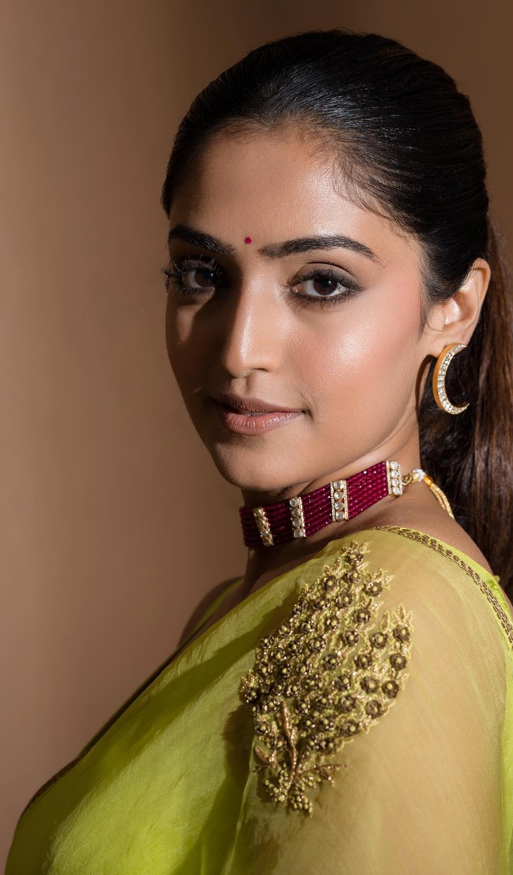 GKfFcn5XwAAZqy-?format=jpg&name=large