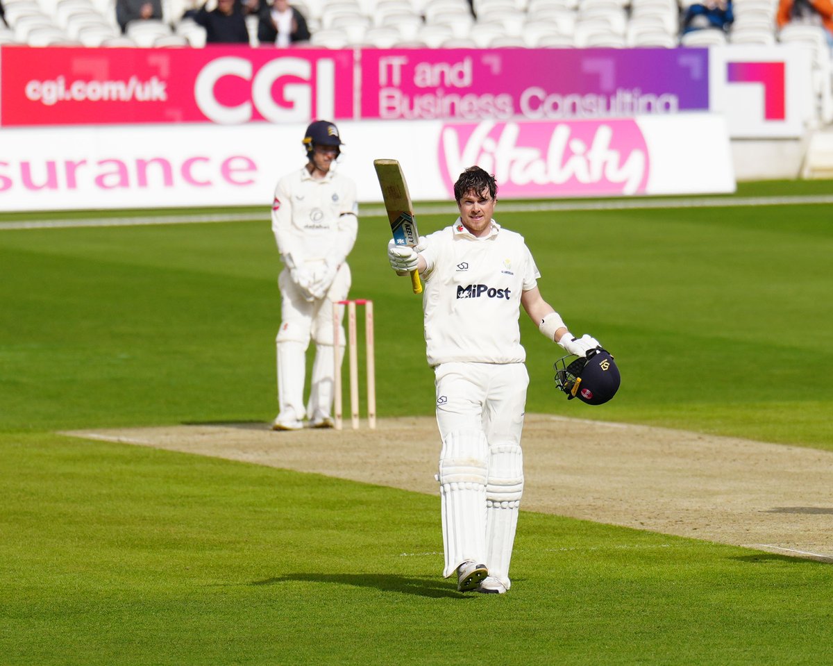 Northeast finishes on 335* - beating Graham Gooch's individual score of 333 for England versus India in 1990. Outstanding from the @GlamCricket captain 👏