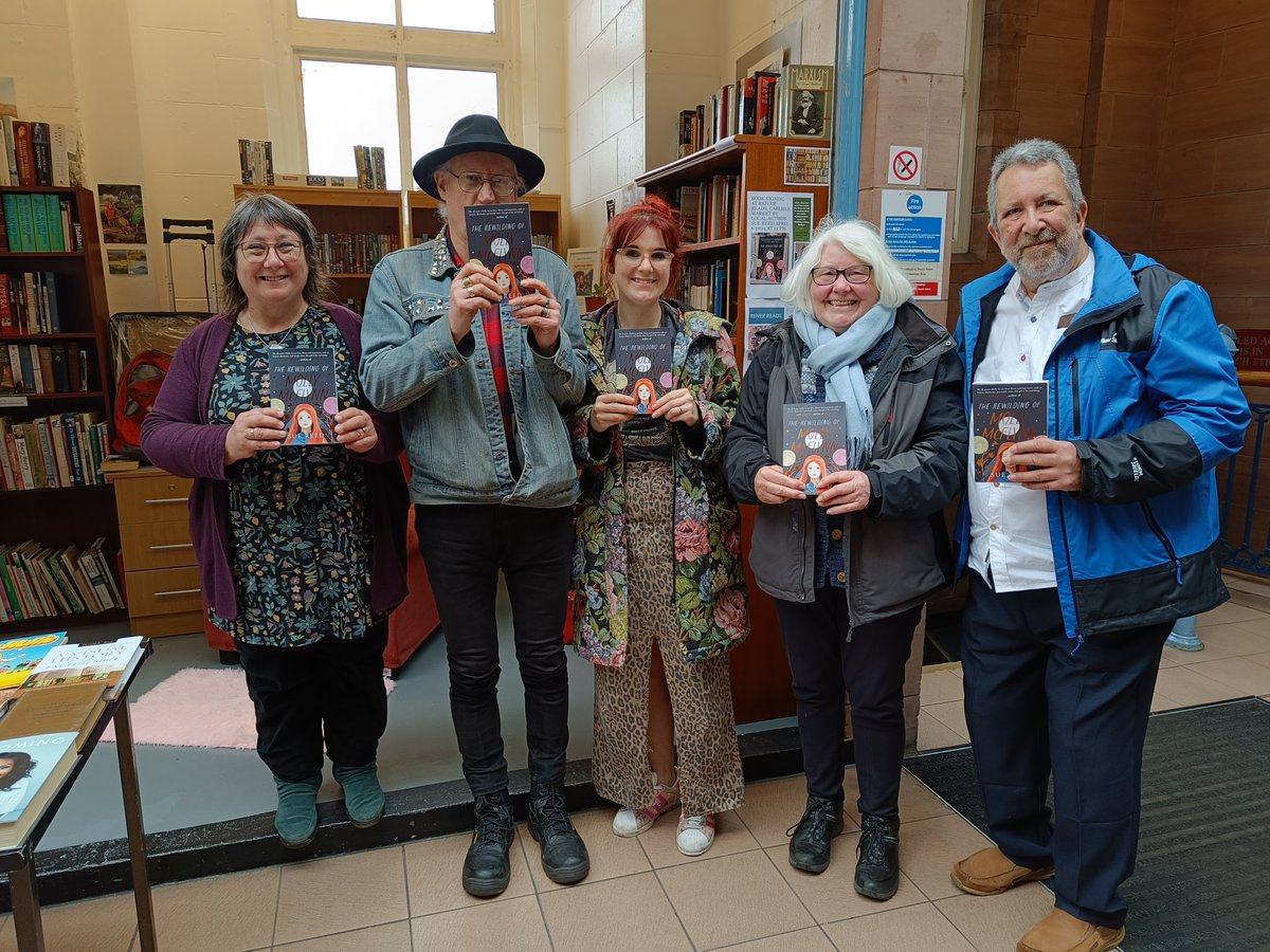 Excellent day in #Carlisle with an author talk, readings & signings - thanks to @wstonescarlisle & Reiver Reads for making me so welcome. Great to see #TheRewildingofMollyMcFlynn being so well received in Carlisle.