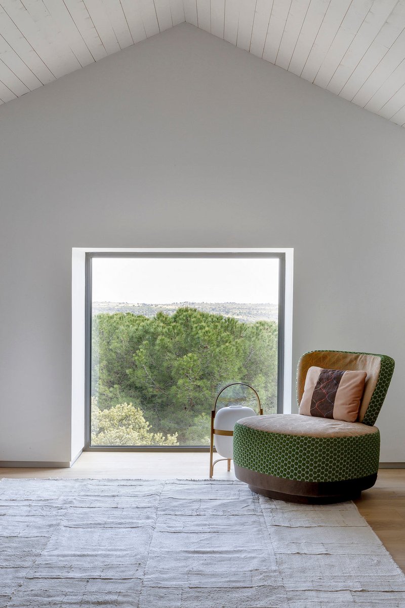 HomeAdore's tweet photo. Country House LS: How Ábaton Reimagined Traditional Spanish Homes

https://t.co/doba6lcRQ9 https://t.co/eXFZxQmDo2