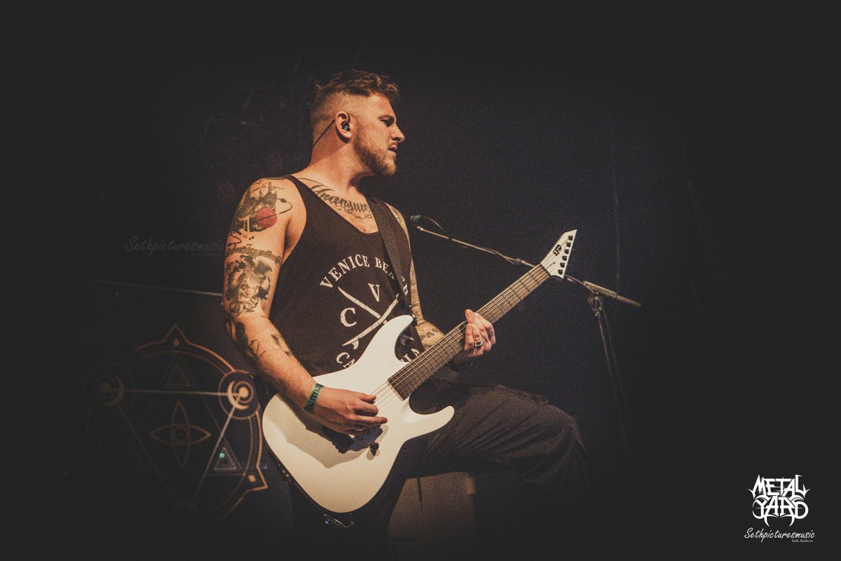 SethAbrikoos's tweet photo. #neverobeyagain at #Metalyard #Festival #Willemeen #Arnhem https://t.co/6rs0sEHc6C