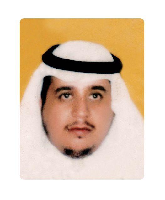 الأخ الفاضل، والموجه الناصح، الكريم، ذو الخلق الحسن أحمد بن عبد العزيز بن أحمد الكليب- رحمه الله- المولود في ناحية الروضة بمحافظة الزلفي عام 1379 هـ ، عاش طفولته، وشبابه في رعاية، وكنف والدي الكريمين- رحمهما الله- في مدينة الرياض منذ بداية الثمانينيات الهجرية، بداية في حي مصده