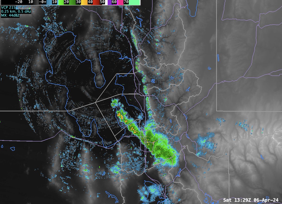 About as beautiful as lake bands get. Isolated mid-lake bands like this only happen about 20% of the time during lake-effect periods. ENJOY. It's dumping currently @UUtah.