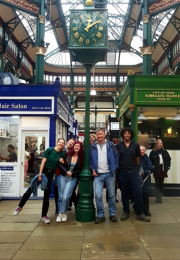 Oops! Omitted to image credit @AdamRichman on yesterday's tweet. Thanks for visiting and highlighting @LeedsMarkets adam. We recreated your clock lean as a homage and apologies from me. Tickets for May, June, July free tours here: eventbrite.co.uk/e/kirkgate-mar…