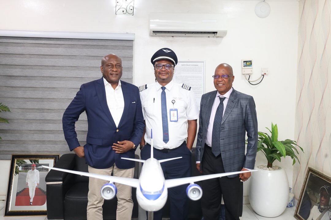 It was a joyous moment yesterday when one of the Ajibolas, Senior First Officer Abiola Ajibola, received command as a Captain on the Embraer 145 aircraft.

Our Chairman, Dr Allen Onyema, and Captain Abiola's dad, Captain Christian Ajibola, a veteran pilot, performed the honours