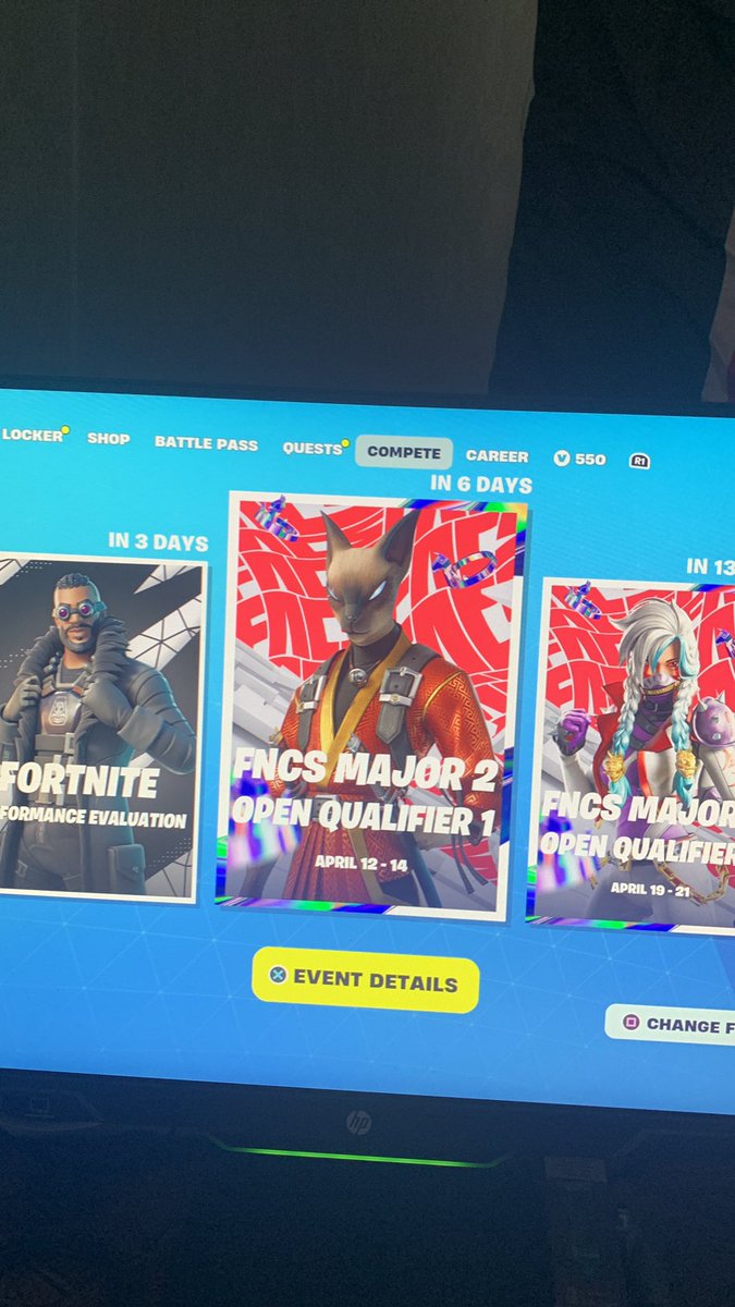 LFD Eval Cup &amp; FNCS

2x 250 CCC (ancienne)
Top 130 CCC (nouvelle)
Demi &amp; 150 PS Cup
Im the best this szn 

Just Need best IGL and we will win all cup. RT X FAV