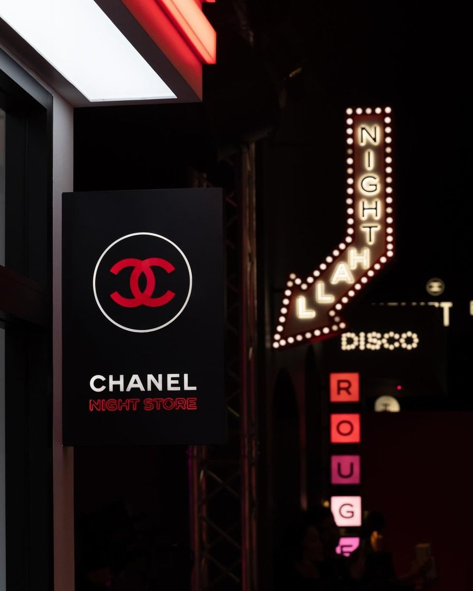 krwxciii's tweet photo. ปังมากงับ ✨🌟💫👏🏻👍🏻
#CHANELxTHIRD
#CHANELMakeup
#CHANELBeauty #RougeAllure #CHANELNuitBlanche
#ThirdLapat #TRINITY_TNT
#t3group_ent https://t.co/uVzt5PkvRS