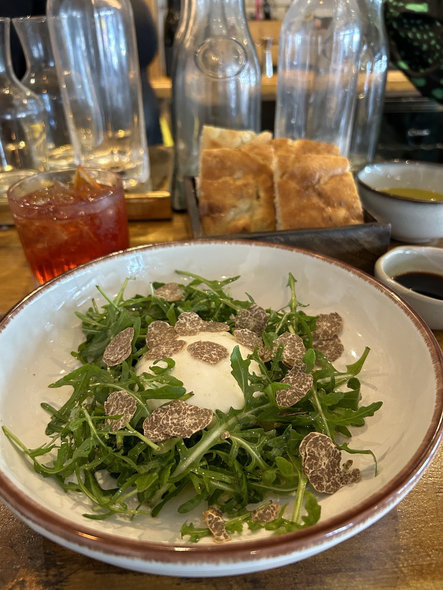 Apparently Luca flew these over from his friends farm direct to the restaurant last night. An off menu request of new season white alba truffle with burrata. Sensational. 

And a negroni. Naturally.