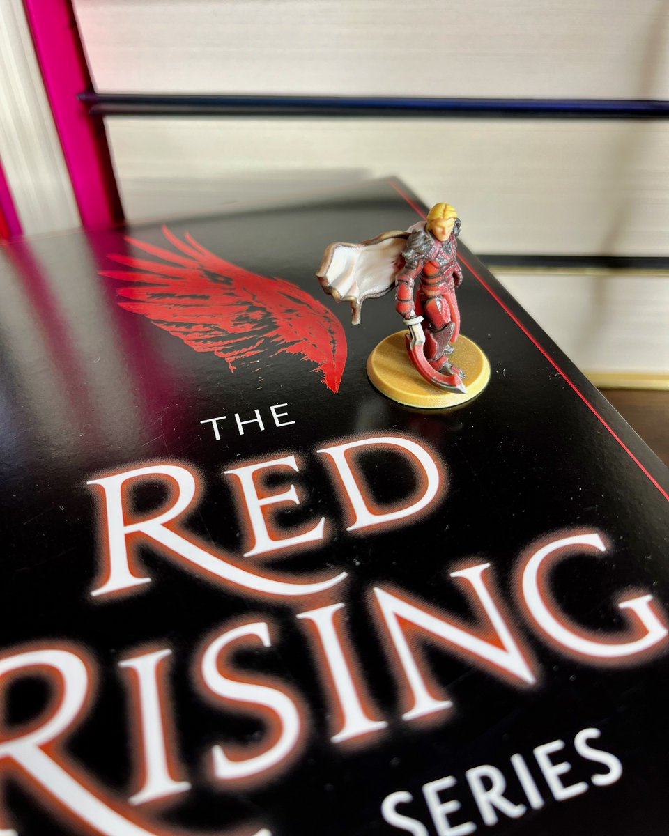 Celebrate a decade of Darrow and enter to win a color-printed mini figure of our favorite Helldiver-turned-Reaper by @HeroForgeMinis and the Red Rising 3-Book Box Set! Enter here: sites.prh.com/red-rising-her… NO PURCHASE NECESSARY. 4/3/24-4/10/24. Open to US residents, 18+.