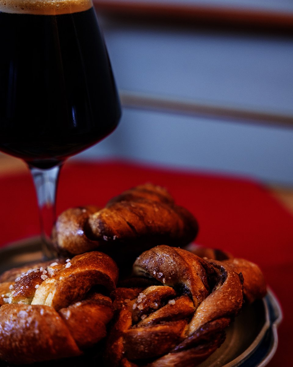 We partnered with @omnipollo for an Imperial Stout inspired by the Swedish pastry! Rich coconut, cardamom, vanilla & cinnamon flavors balanced by a barrel-aged finish. To celebrate, we're making fresh Kanelbullar in Canton *while supplies last! Order-> bit.ly/4arkMAO