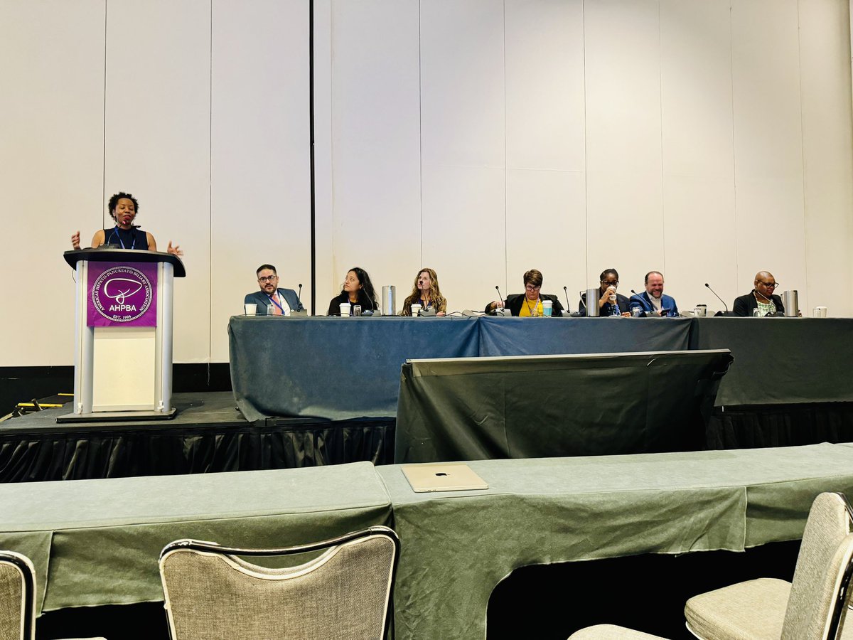 🔔 @AHPBA 2024 DEI Symposium—Breaking Barriers: Addressing Inequalities in Oncology Care and Transplantation. #ahpba24 Truly phenomenal session/panel (ongoing in Americana 2)! Experts who are focused on fixing problems by increasing the tools 🔨🥽🪚⚙️ in our toolkits 🧰… a 🧵.