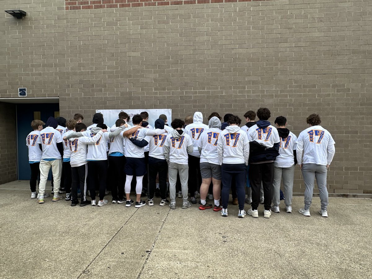 Norwin Football at the Race for Grace while also remembering our brother Colin #LLCB