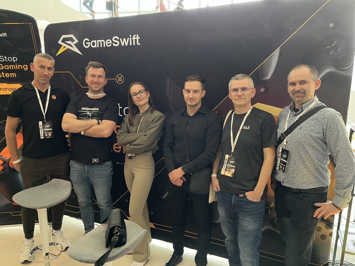 weronikow's tweet photo. Networking na @InvestCuffs ✌️

Dzięki za wszystkie ciekawe rozmowy i frekwencję na stoisku @GameSwift_io https://t.co/zdPUfsyCVv