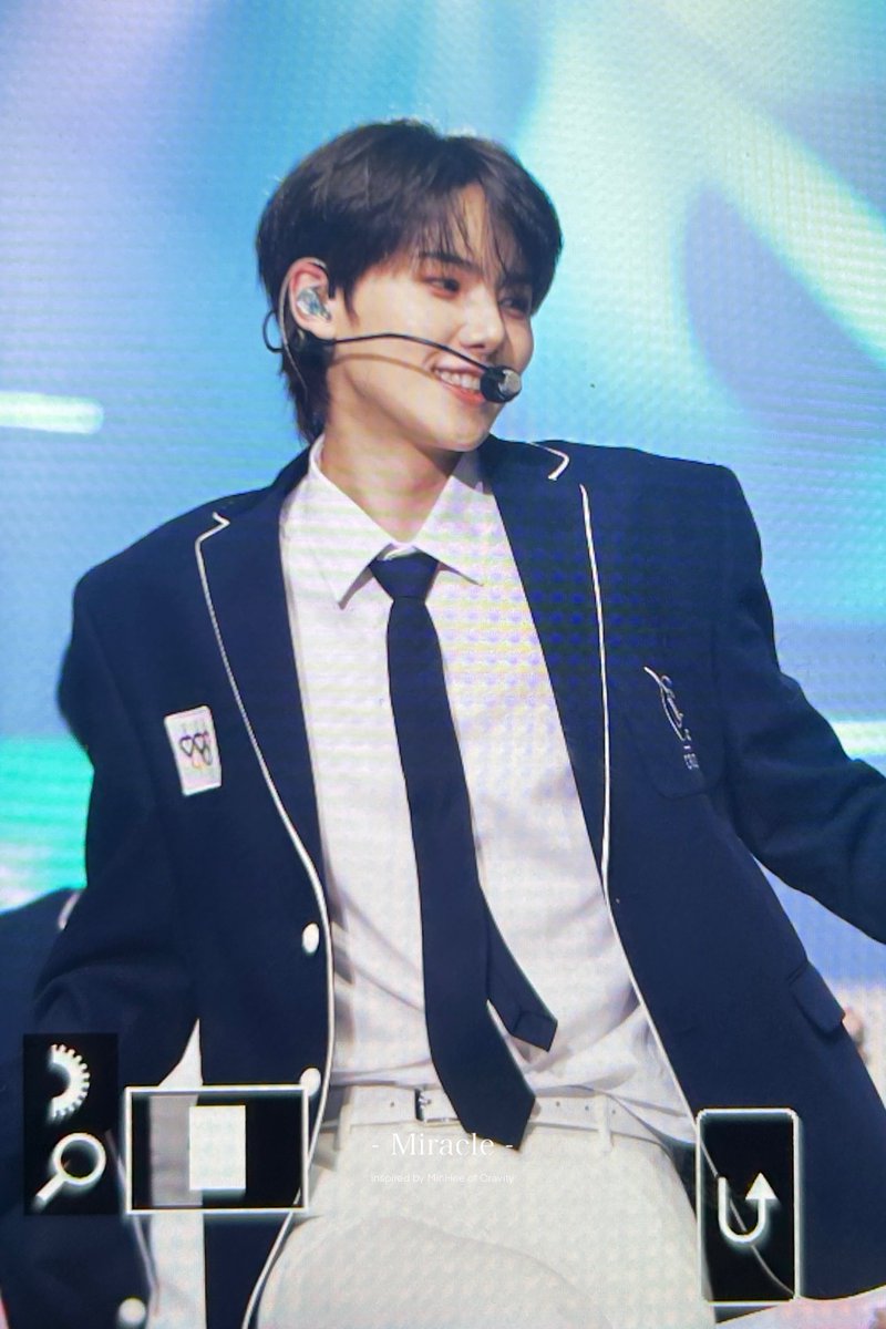 240406 팬콘 첫콘

#크래비티 #민희 #강민희 
#CRAVITY #MINHEE