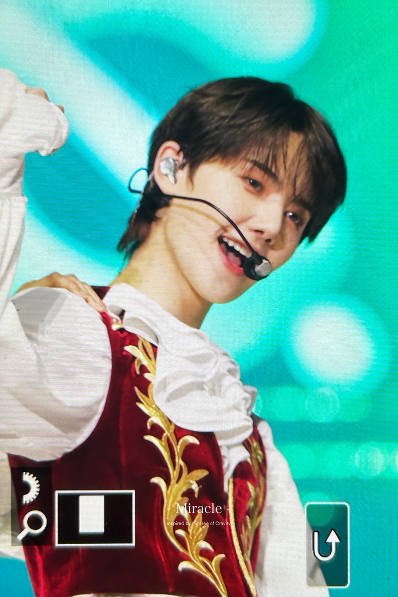 240406 팬콘 첫콘

#크래비티 #민희 #강민희 
#CRAVITY #MINHEE