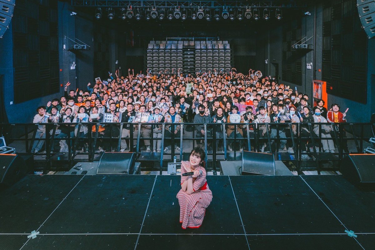 Yuki_Nakashim's tweet photo. 上海ファンミーティングありがとうございましたー！
中国のゆきすとさんたち、めちゃくちゃ優しくてとても幸せな空間でした！
素敵な1日をありがとう！
また上海に来れますようにっ☺️

谢谢✨
期待还能够再见面♡

（今日のメイクは中国メイクでアイメイクがとーーっても濃いめ👀✨）
#ゆきすと https://t.co/Z150FuXXQD