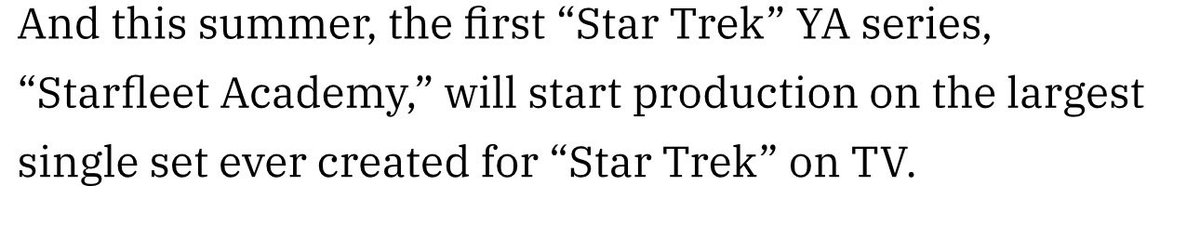 _dblynch's tweet image. Beyond grateful to be a part of the Star Trek family and being a part of the largest single set built for Star Trek tv , still feels so surreal 🙏🏾✨