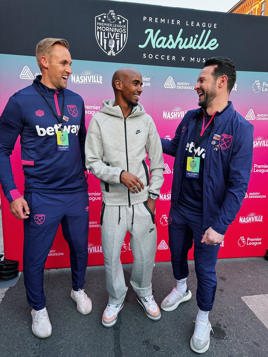 Club legends + running legend @Mo_Farah 🏃‍♂️⚒️ #MyPLMorning