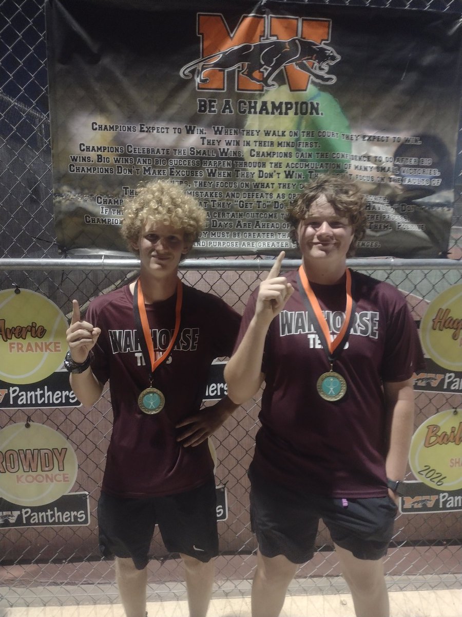 Devine Tennis tweet media