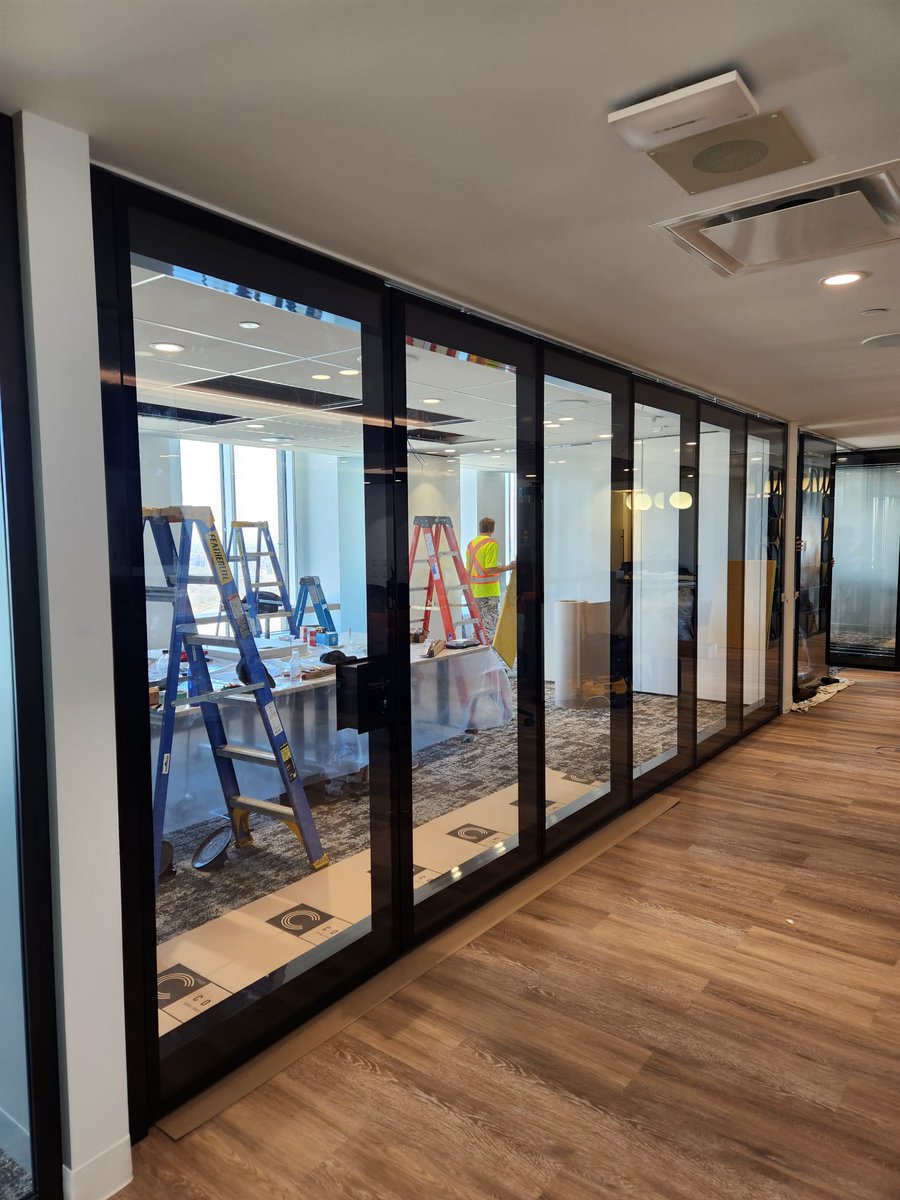 ConsultingCooks's tweet image. cooksconstruction.net

#operable #partitions #modular #office #Vancouver #calgary #Houston #texas